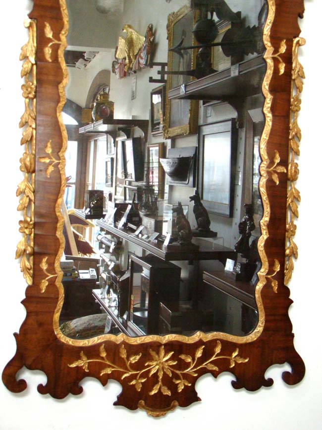 An attractive George II period Walnut and Parcel-gilt mirror circa 1750 — image 9